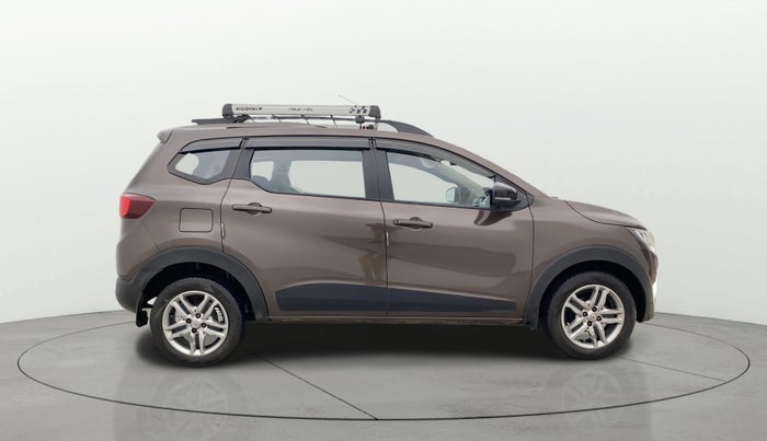 2022 Renault TRIBER RXZ, Petrol, Manual, 36,002 km, Right Side View