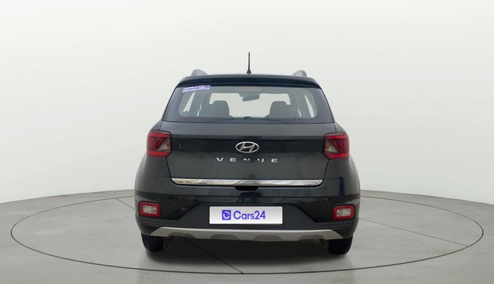 2020 Hyundai VENUE S 1.2, Petrol, Manual, 72,978 km, Back/Rear