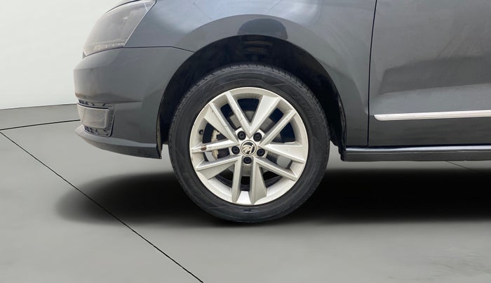 2018 Skoda Rapid STYLE 1.5 TDI AT, Diesel, Automatic, 1,26,383 km, Left Front Wheel