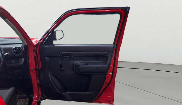 2023 Maruti S PRESSO LXI, Petrol, Manual, 1,957 km, RHS Front Door