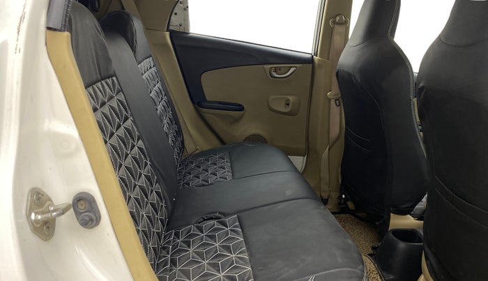 2016 Honda Brio VX MT, Petrol, Manual, 90,438 km, Right Side Rear Door Cabin