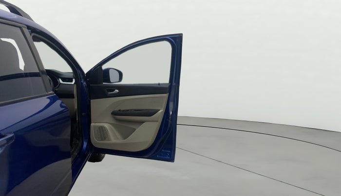 2019 Renault TRIBER RXZ, Petrol, Manual, 59,053 km, RHS Front Door