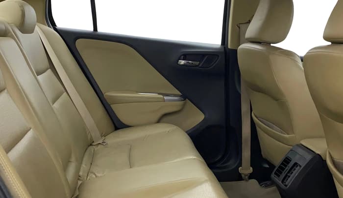 2015 Honda City 1.5L I-VTEC VX, Petrol, Manual, 1,18,251 km, Right Side Rear Door Cabin