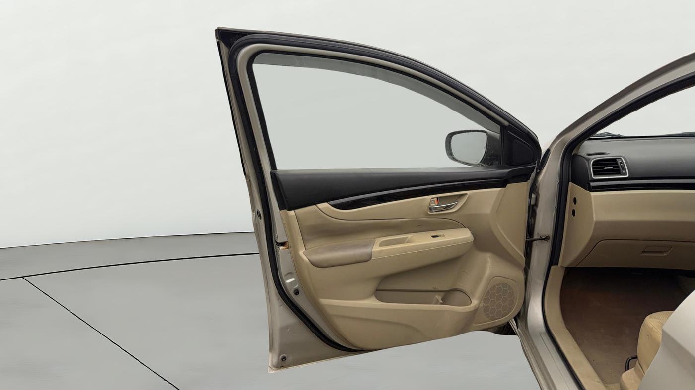 2015 Maruti Ciaz ZXI AT, Petrol, Automatic, 23,719 km, LHS Front Door