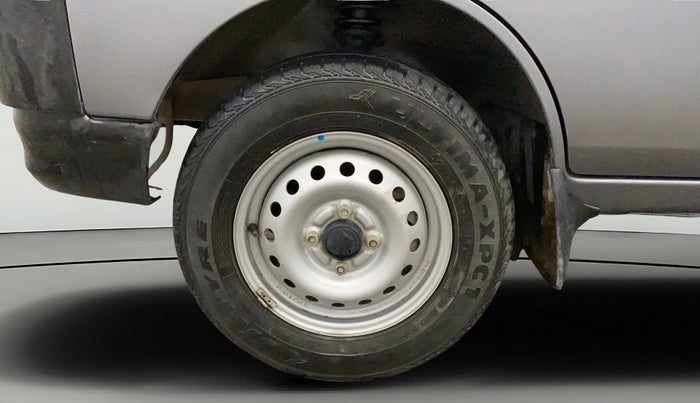 2023 Maruti Eeco 5 STR AC CNG, CNG, Manual, 25,664 km, Left Front Wheel