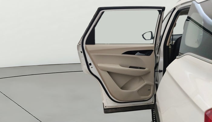 2021 MG HECTOR SHARP 1.5 DCT PETROL, Petrol, Automatic, 36,772 km, LHS Rear Door