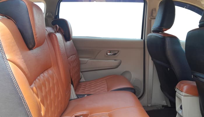 2020 Maruti Ertiga ZXI SHVS, Petrol, Manual, 45,313 km, Right Side Rear Door Cabin