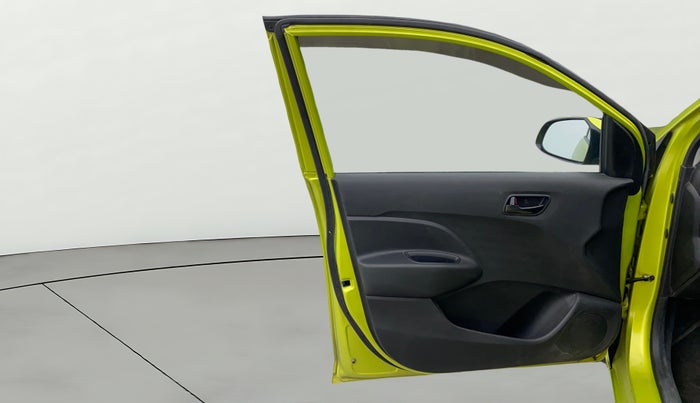 2019 Hyundai NEW SANTRO SPORTZ AMT, Petrol, Automatic, 45,721 km, LHS Front Door