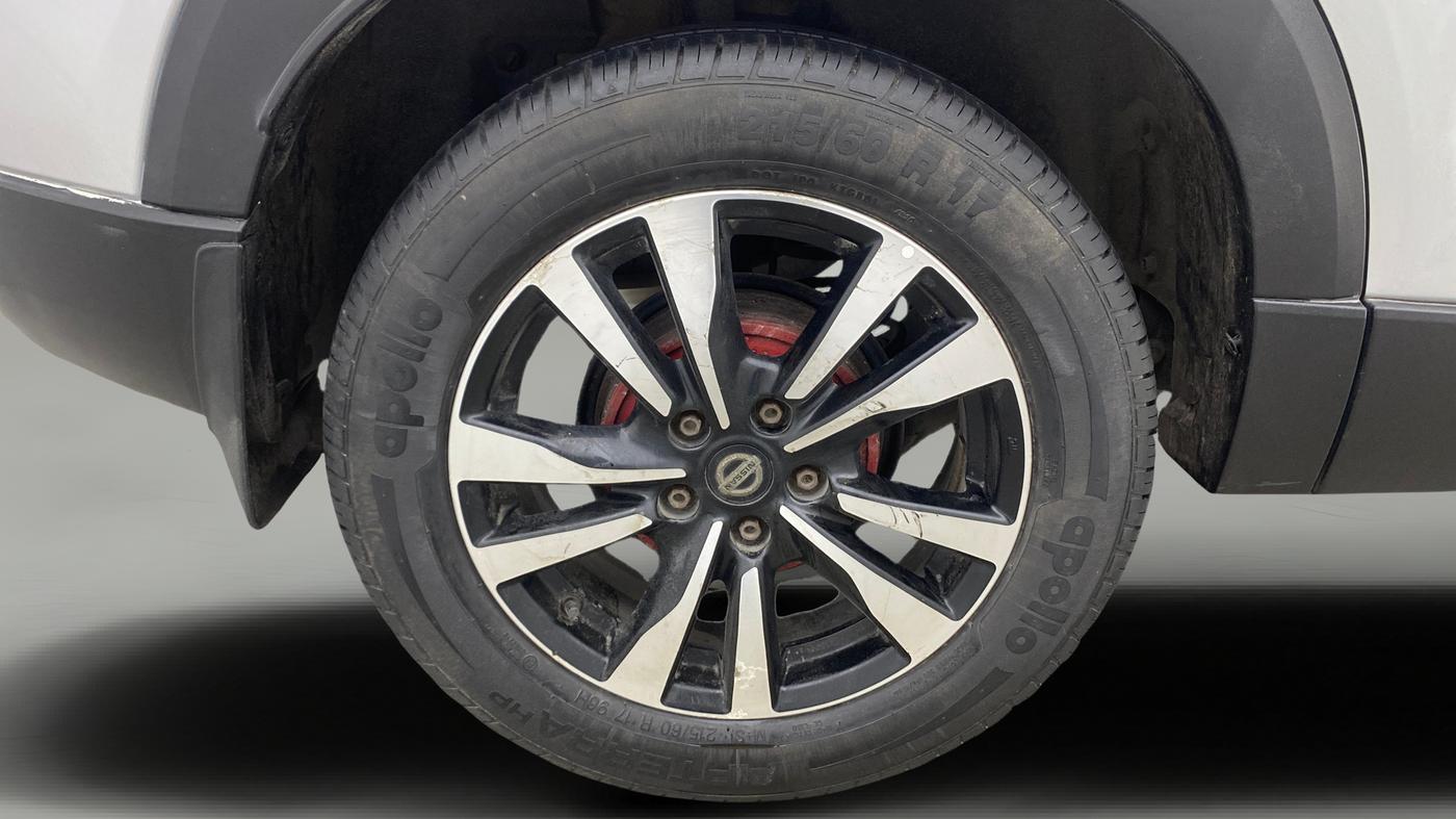 2021 Nissan Kicks XV TURBO 1.3, Petrol, Manual, 31,444 km, Right Rear Wheel