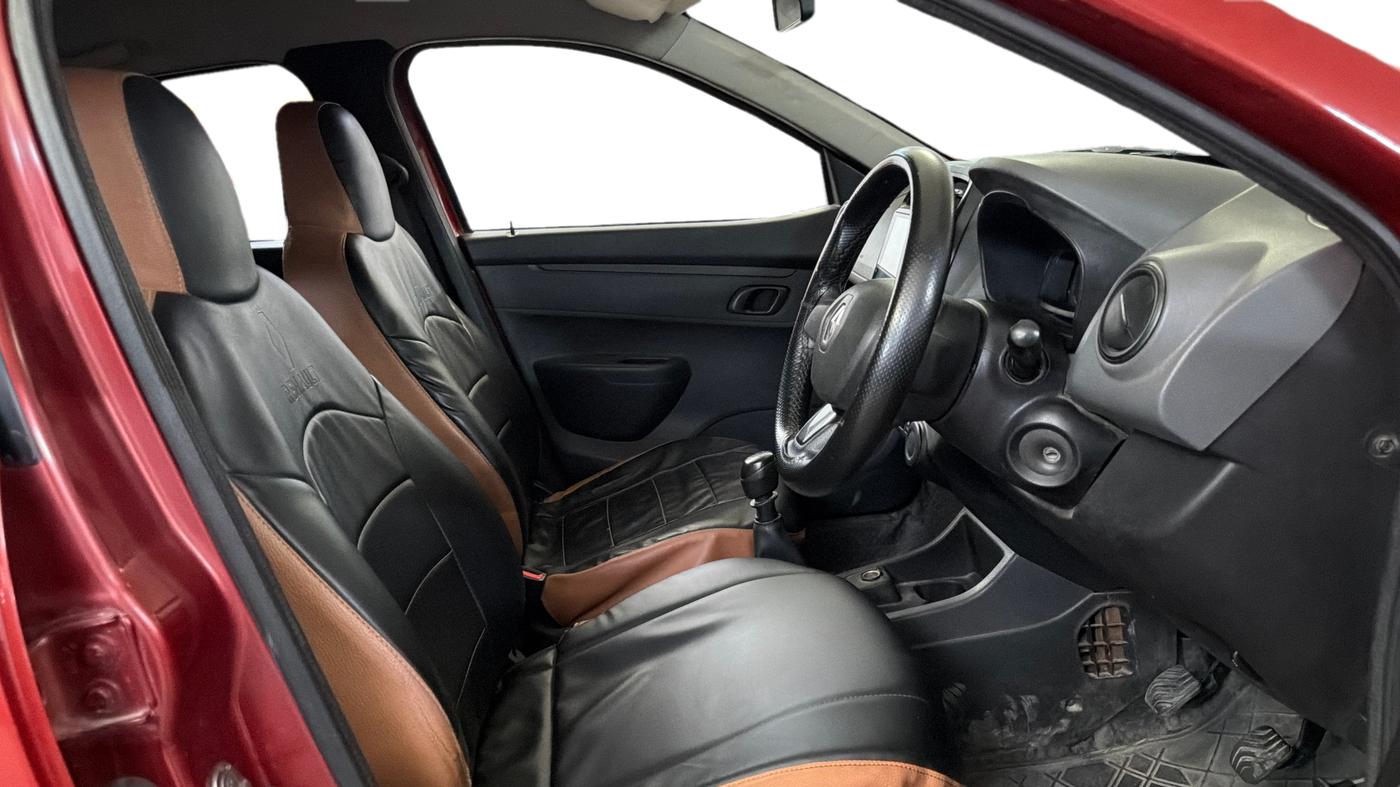 2017 Renault Kwid RXT 0.8, Petrol, Manual, 73,518 km, Right Side Front Door Cabin
