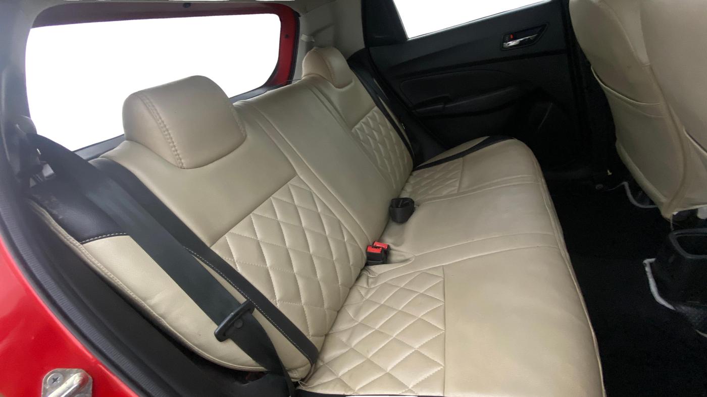 2019 Maruti Swift VXI, Petrol, Manual, 46,995 km, Right Side Rear Door Cabin