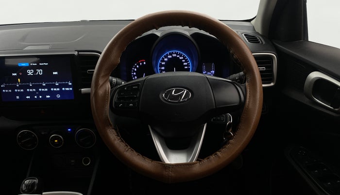 2021 Hyundai VENUE S 1.2, Petrol, Manual, 36,846 km, Steering Wheel Close Up