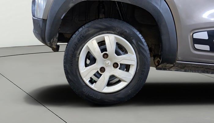 2016 Renault Kwid RXT 1.0 AMT, Petrol, Automatic, 94,221 km, Right Rear Wheel