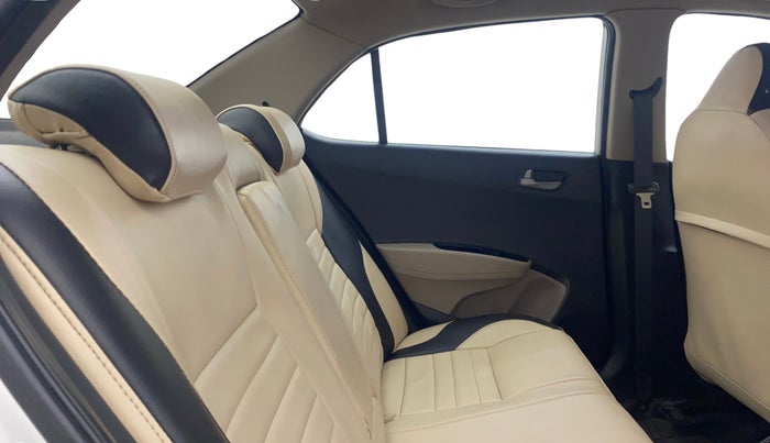 2014 Hyundai Xcent S (O) 1.2, Petrol, Manual, 72,476 km, Right Side Rear Door Cabin