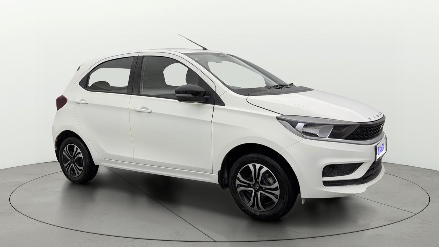2022 Tata Tiago XTA PETROL, Petrol, Automatic, 7,628 km, Right Front Diagonal
