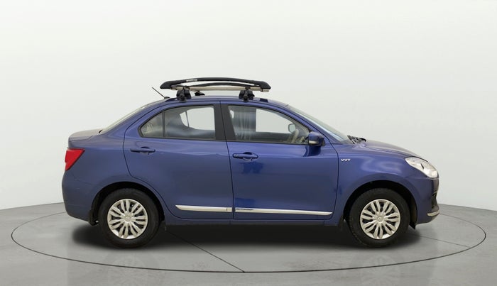 2017 Maruti Dzire VXI AMT, CNG, Automatic, 94,208 km, Right Side View