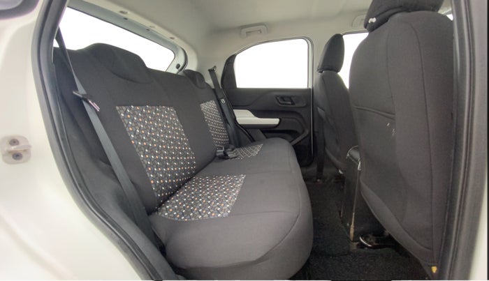 2022 Tata PUNCH ACCOMPLISHED MT, Petrol, Manual, 86,781 km, Right Side Rear Door Cabin