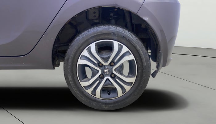 2023 Tata Tiago XZ PLUS CNG, CNG, Manual, 23,424 km, Left Rear Wheel