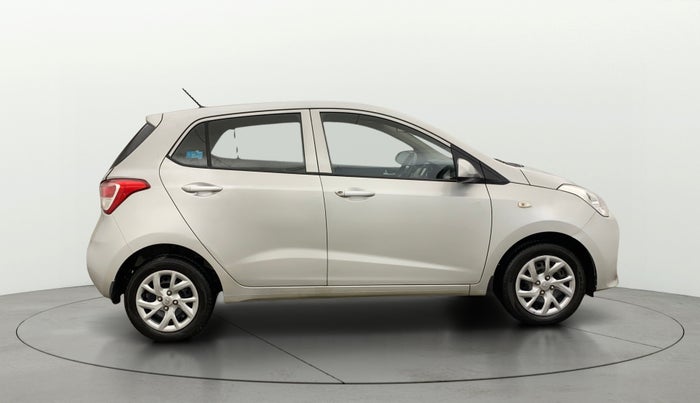 2017 Hyundai Grand i10 SPORTZ 1.2 KAPPA VTVT, Petrol, Manual, 5,359 km, Right Side View