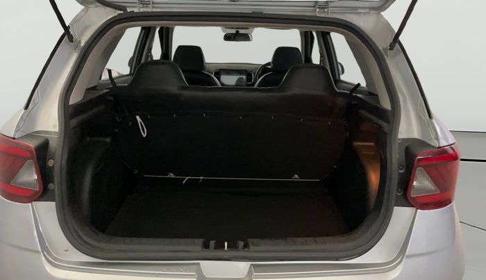 2021 Hyundai VENUE S 1.2, Petrol, Manual, 11,356 km, Boot Open Zoomed View