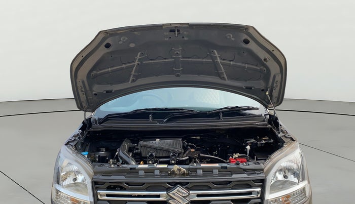 2024 Maruti New Wagon-R VXI 1.0 AMT, Petrol, Automatic, 8,858 km, Open Bonet