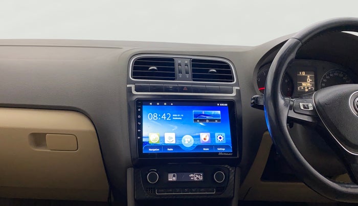 2016 Volkswagen Vento HIGHLINE 1.6 MPI, Petrol, Manual, 98,199 km, Air Conditioner