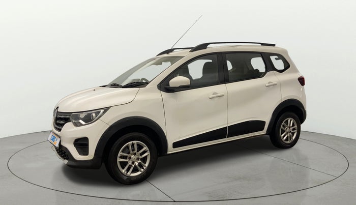 2021 Renault TRIBER RXT, Petrol, Manual, 70,501 km, Left Front Diagonal