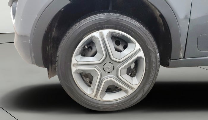2018 Tata NEXON XM PETROL, Petrol, Manual, 66,283 km, Left Front Wheel