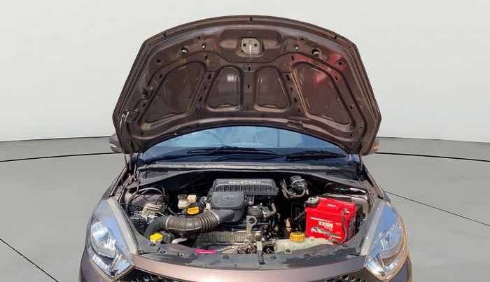 2018 Tata Tiago XZ PETROL, Petrol, Manual, 27,570 km, Open Bonet