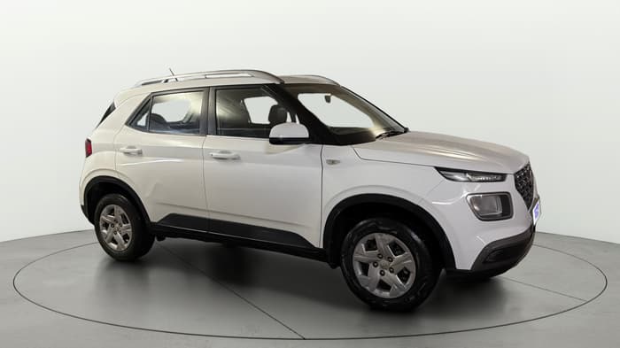2022 Hyundai VENUE S 1.2, Petrol, Manual, 69,491 km, Right Front Diagonal