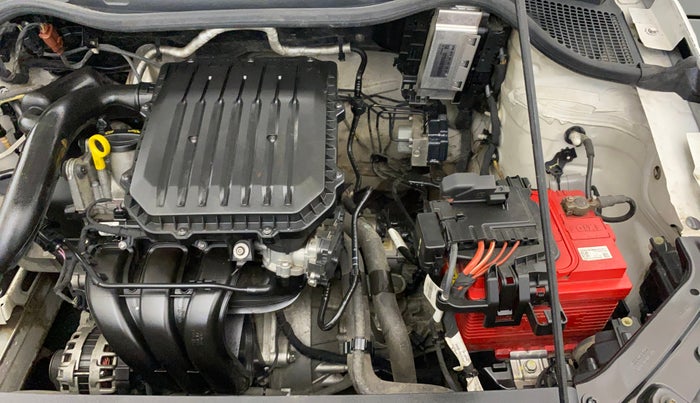 2021 Volkswagen Polo TRENDLINE 1.0L, Petrol, Manual, 57,643 km, Engine View - Left