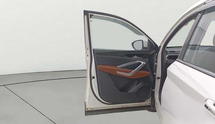 2021 MG HECTOR PLUS SELECT 2.0 DIESEL TURBO MT 7-STR, Diesel, Manual, 87,126 km, LHS Front Door