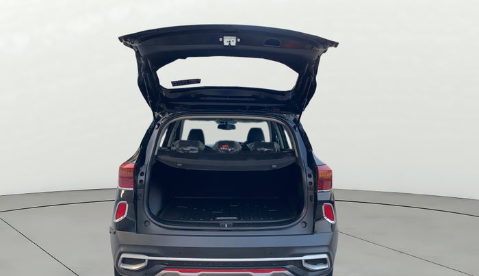 2022 KIA SELTOS GTX PLUS 1.4, Petrol, Manual, 40,260 km, Boot Door Open