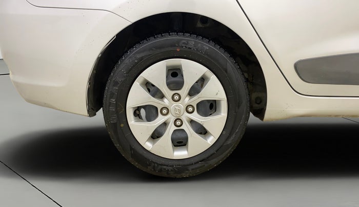 2015 Hyundai Xcent S 1.2, Petrol, Manual, 38,366 km, Right Rear Wheel