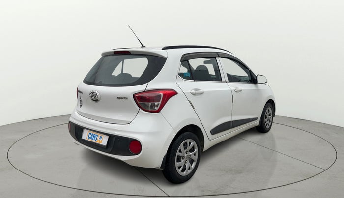 2018 Hyundai Grand i10 SPORTZ (O) 1.2 KAPPA VTVT, Petrol, Manual, 45,578 km, Right Back Diagonal