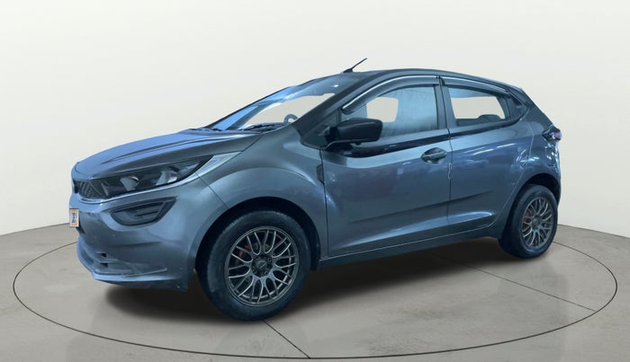 2022 Tata ALTROZ XM PLUS PETROL, Petrol, Manual, 58,299 km, Left Front Diagonal
