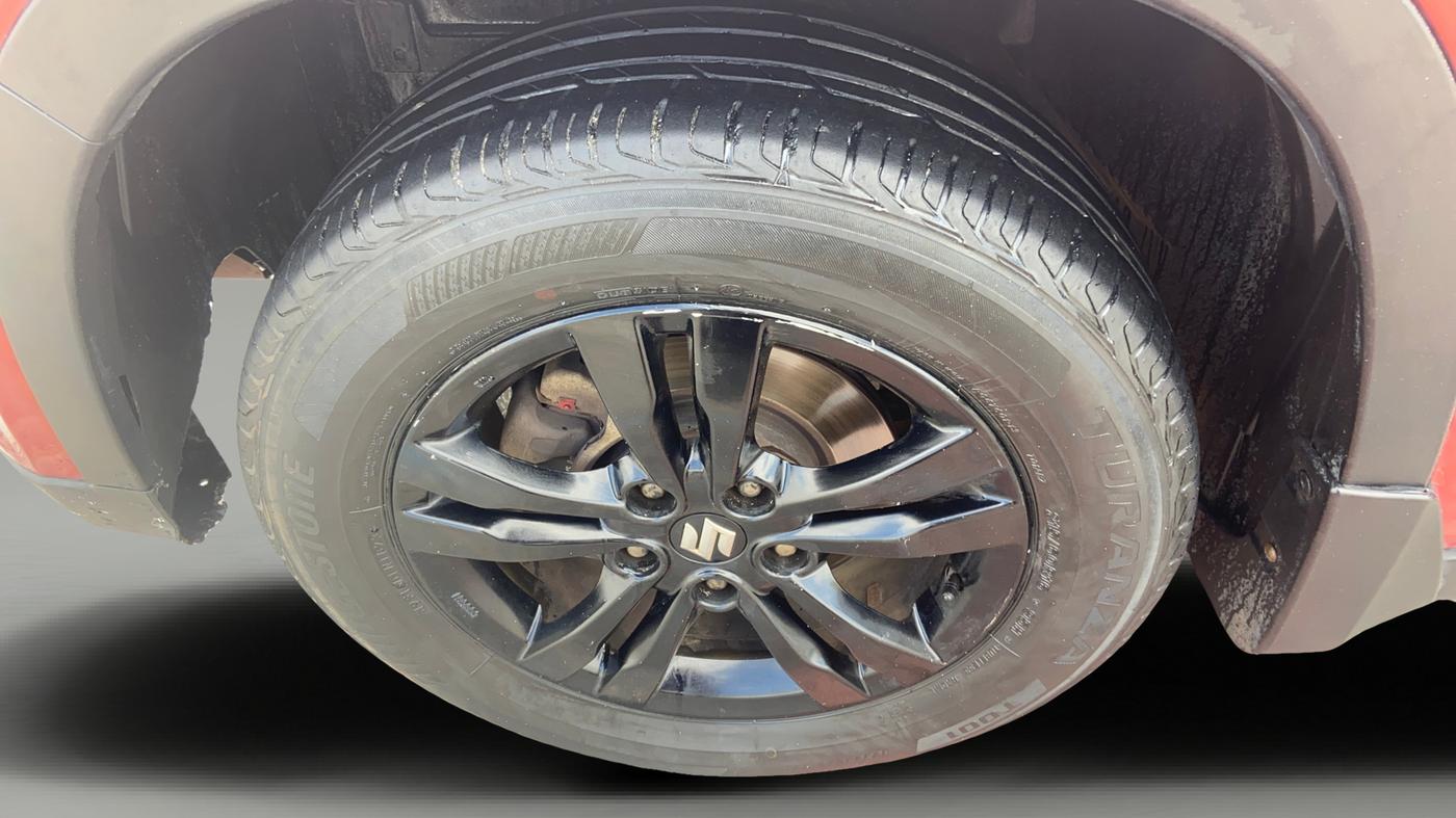 2018 Maruti Vitara Brezza ZDI AMT, Diesel, Automatic, 78,996 km, Left Front Wheel