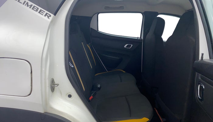 2022 Renault Kwid CLIMBER MT 1.0, Petrol, Manual, 67,463 km, Right Side Rear Door Cabin