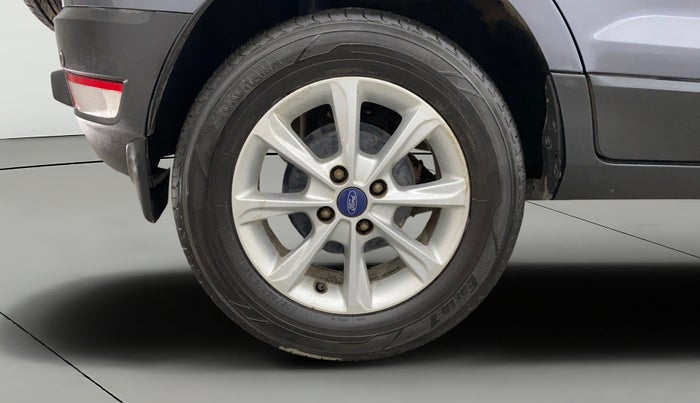 2019 Ford Ecosport TITANIUM 1.5L DIESEL, Diesel, Manual, 1,10,206 km, Right Rear Wheel