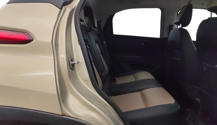 2022 Tata PUNCH CREATIVE 1.2 MT KAZIRANGA EDITION , Petrol, Manual, 28,764 km, Right Side Rear Door Cabin