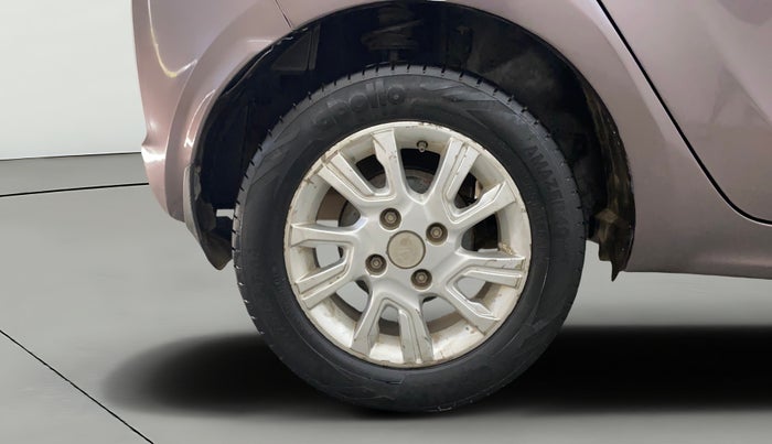 2017 Tata Tiago XZ PETROL, Petrol, Manual, 98,898 km, Right Rear Wheel