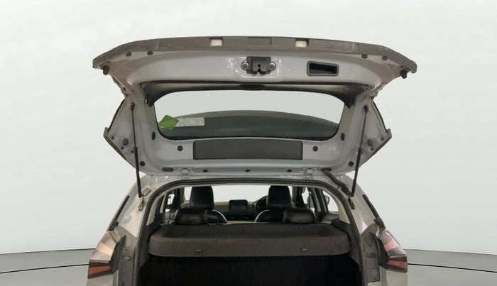 2024 Tata NEXON Pure S 1.2 iCNG, CNG, Manual, 27,432 km, Boot Door Open