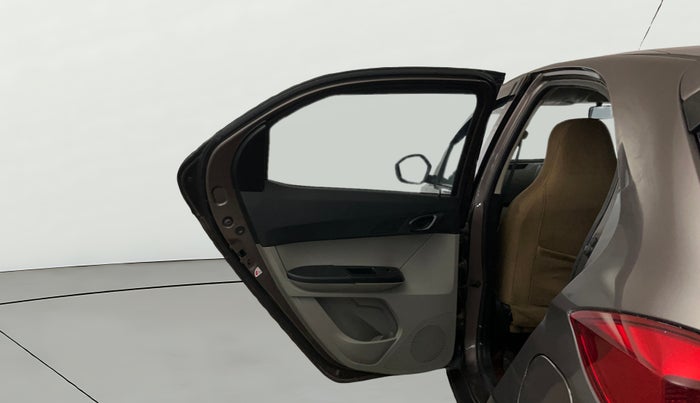 2018 Tata Tiago XT PETROL, Petrol, Manual, 80,851 km, LHS Rear Door