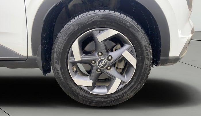 2021 Hyundai VENUE SX 1.5 (O) EXECUTIVE CRDI, Diesel, Manual, 82,303 km, Right Front Wheel