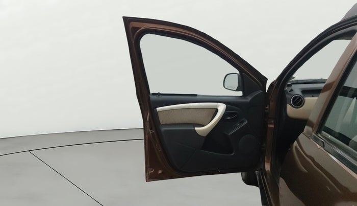 2013 Renault Duster 85 PS RXL DIESEL, Diesel, Manual, 1,07,600 km, LHS Front Door