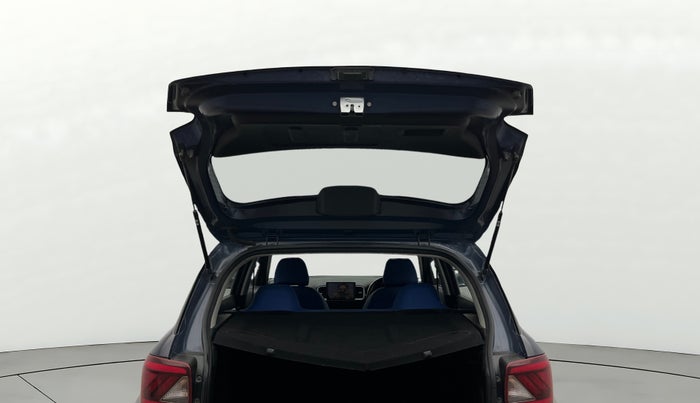 2022 Hyundai VENUE S 1.2, Petrol, Manual, 28,731 km, Boot Door Open