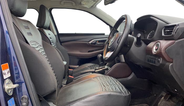 2023 Maruti Grand Vitara ZETA SMART HYBRID, Petrol, Manual, 34,446 km, Right Side Front Door Cabin