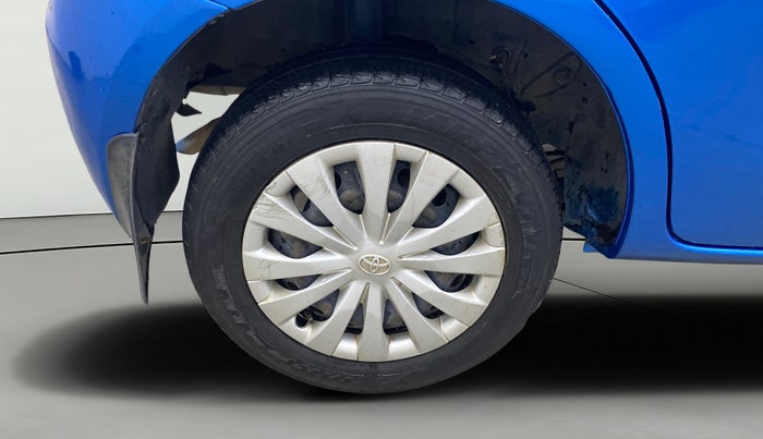 2013 Toyota Etios Liva GD, Diesel, Manual, 77,752 km, Right Rear Wheel