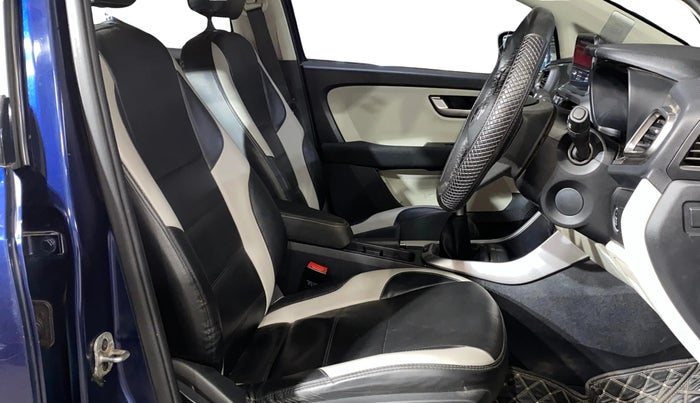 2022 Tata ALTROZ XZ PETROL, Petrol, Manual, 38,959 km, Right Side Front Door Cabin