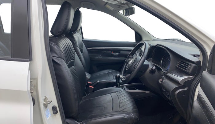 2020 Maruti XL6 ZETA MT, Petrol, Manual, 93,882 km, Right Side Front Door Cabin